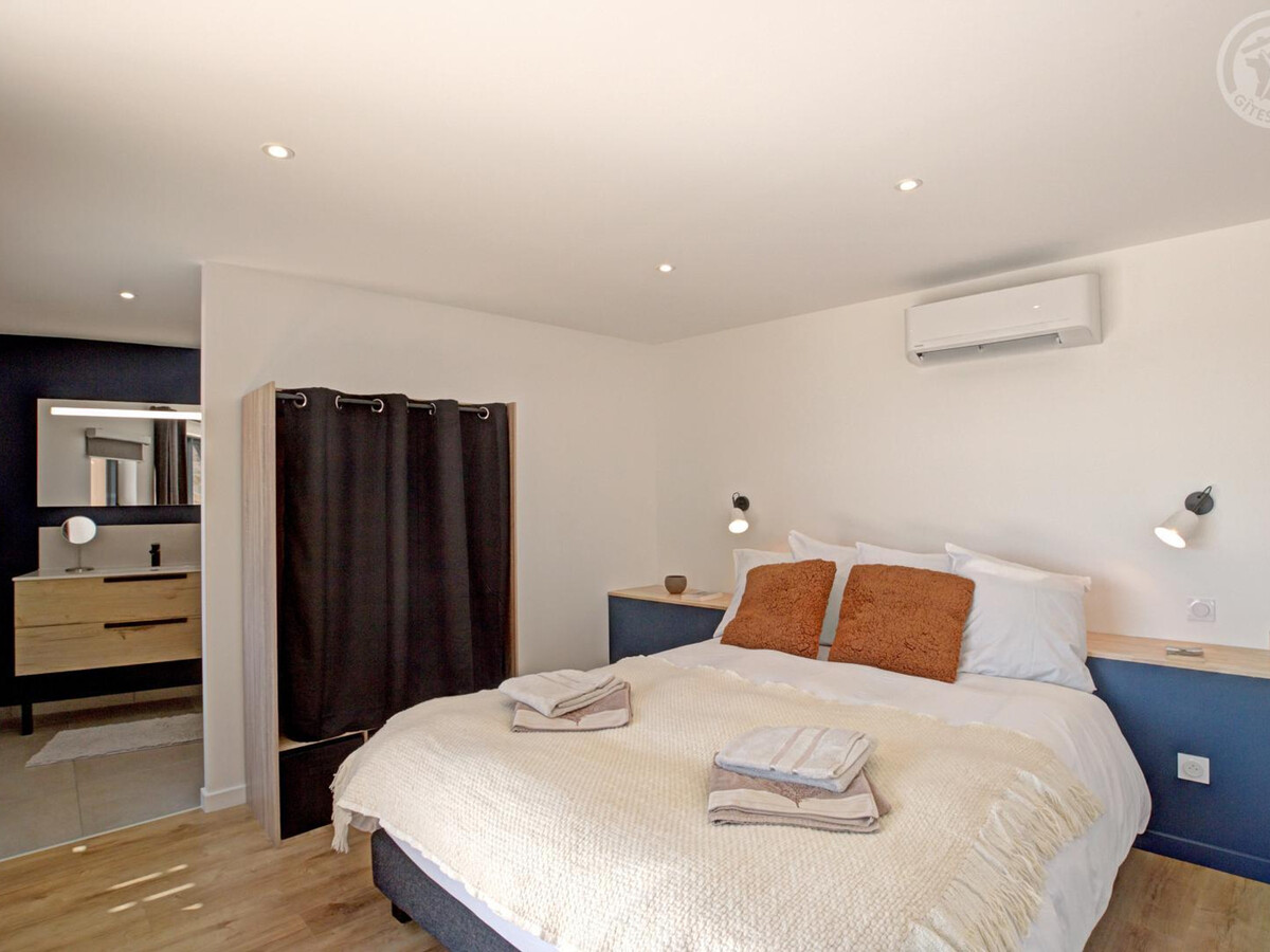 Gîte Les Mésanges – 5 suites, spa et piscine à Luriecq - Photo 10