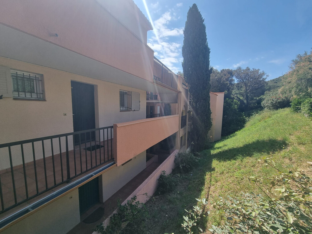 T2 Collioure vue mer, terrasse et parking privé - Photo 16
