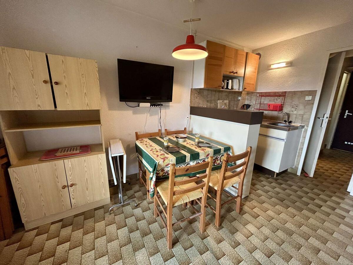 Studio rez-de-chaussée à Saint-Cyprien, loggia et parking - Photo 4