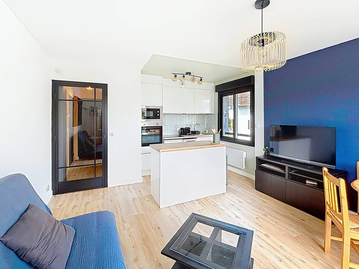 Appartement rénové, balcon, 4 personnes à Cabourg - Photo 2