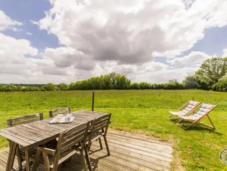 Yourte mongole avec terrasse et vue panoramique à Denneville : photo 11