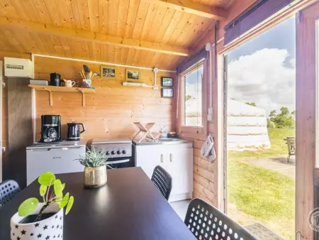 Yourte mongole avec terrasse et vue panoramique à Denneville : photo 14