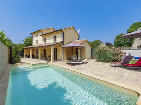 Location maison à Svetvinčenat