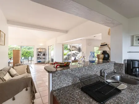 Villa Marina Porto Vecchio : 4 chambres, piscine privée - Photo 14
