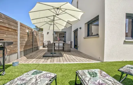Maison moderne 4 chambres à 220 m de la plage : photo 13