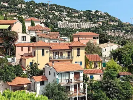 Location appartement à Roquebrune Cap Martin, Studio 4 pers. avec Wi-Fi, vue mer