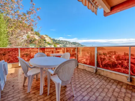 Location appartement à Roquebrune Cap Martin, Appartement jusquà 8 pers., séjour spacieux avec Wi-Fi, vue mer