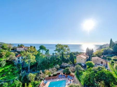 Studio 28 m² vue mer pour 4 à Roquebrune-Cap-Martin : photo 2
