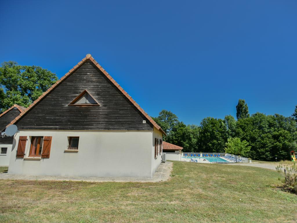 Maison Lac Bleu nr 10, 3 chambres près de Lacapelle-Marival - Photo 8
