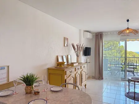 Appartement Le Grand Parc, 53 m², balcon vue mer : photo 5