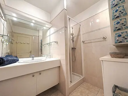 Appartement Le Grand Parc, 53 m², balcon vue mer : photo 14