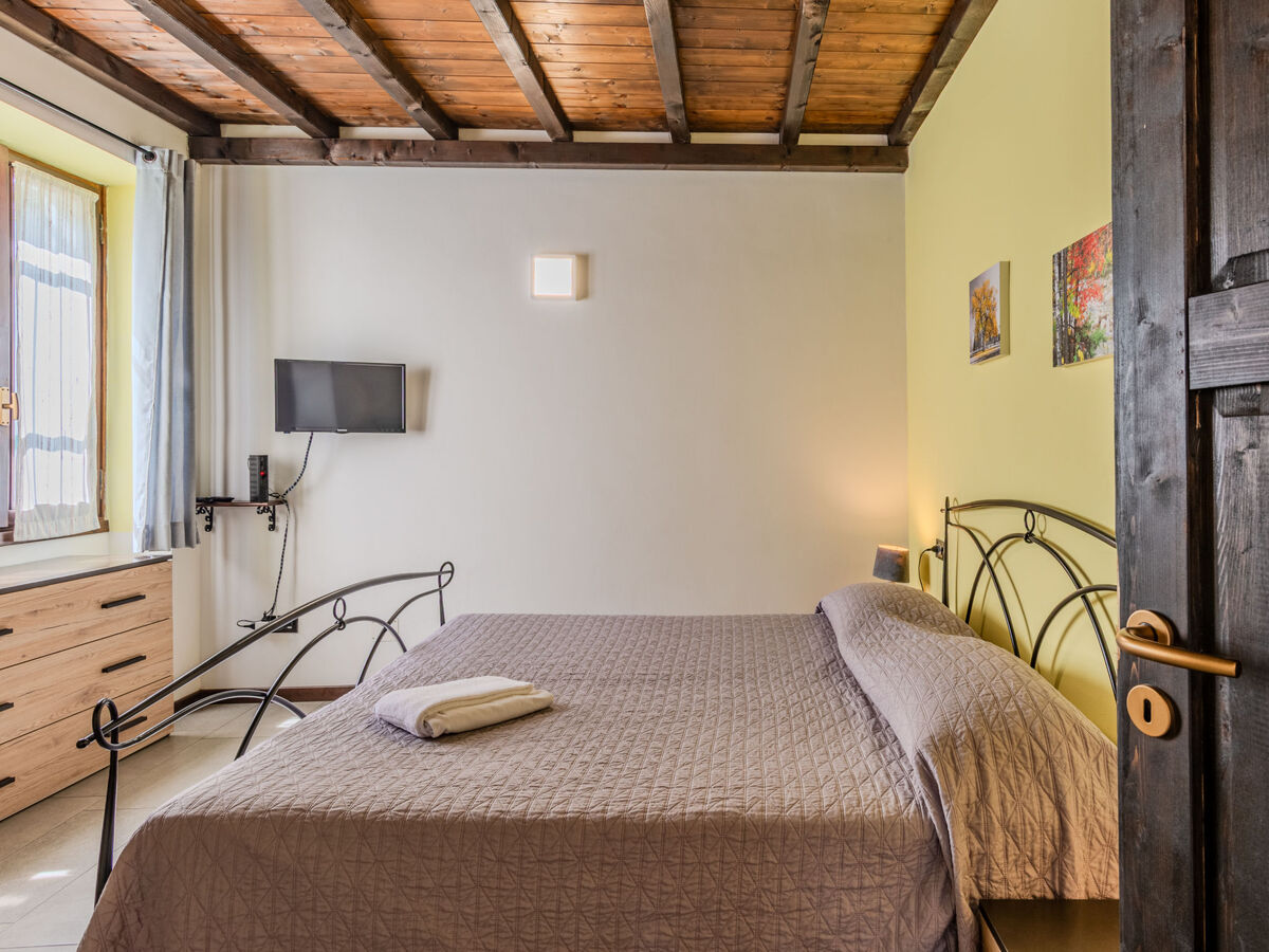 Maison Angela à Varenna, 1,3 km du lac - Photo 18