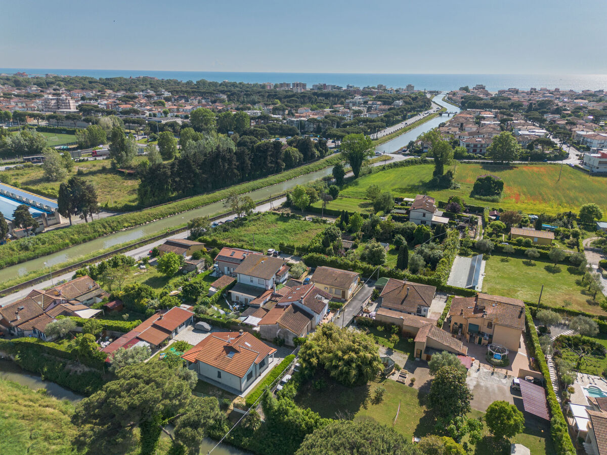 Casa Chiara – Maison rénovée 2025 à Lido di Camaiore - Photo 3