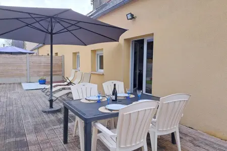 Maison mitoyenne avec jardin clos à 3 min de plage : photo 10
