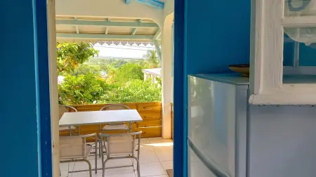 Bungalow charmant à Capesterre-Belle-Eau, 35 m², piscine : photo 9