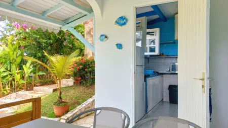 Bungalow charmant à Capesterre-Belle-Eau, 35 m², piscine : photo 10