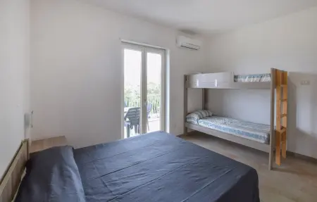 Appartement 4 personnes à Ricadi : photo 5