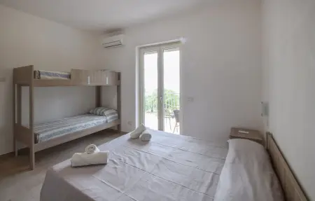 Appartement 4 personnes à Ricadi : photo 5