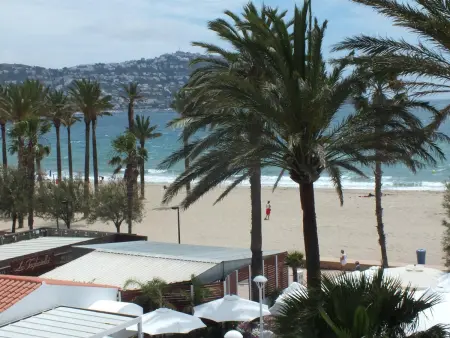 Location appartement à Roses, Appartement à Roses: Terrasse, Piscine, 6 Pers.