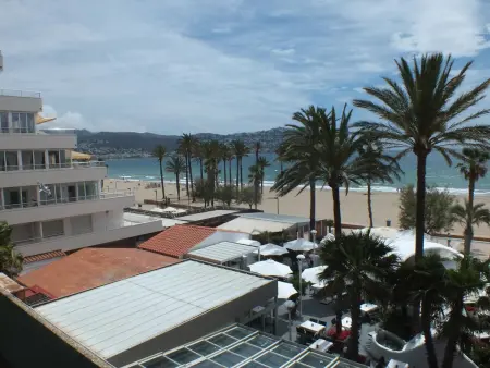 Appartement 2 ch. face mer avec piscine à Roses : photo 7