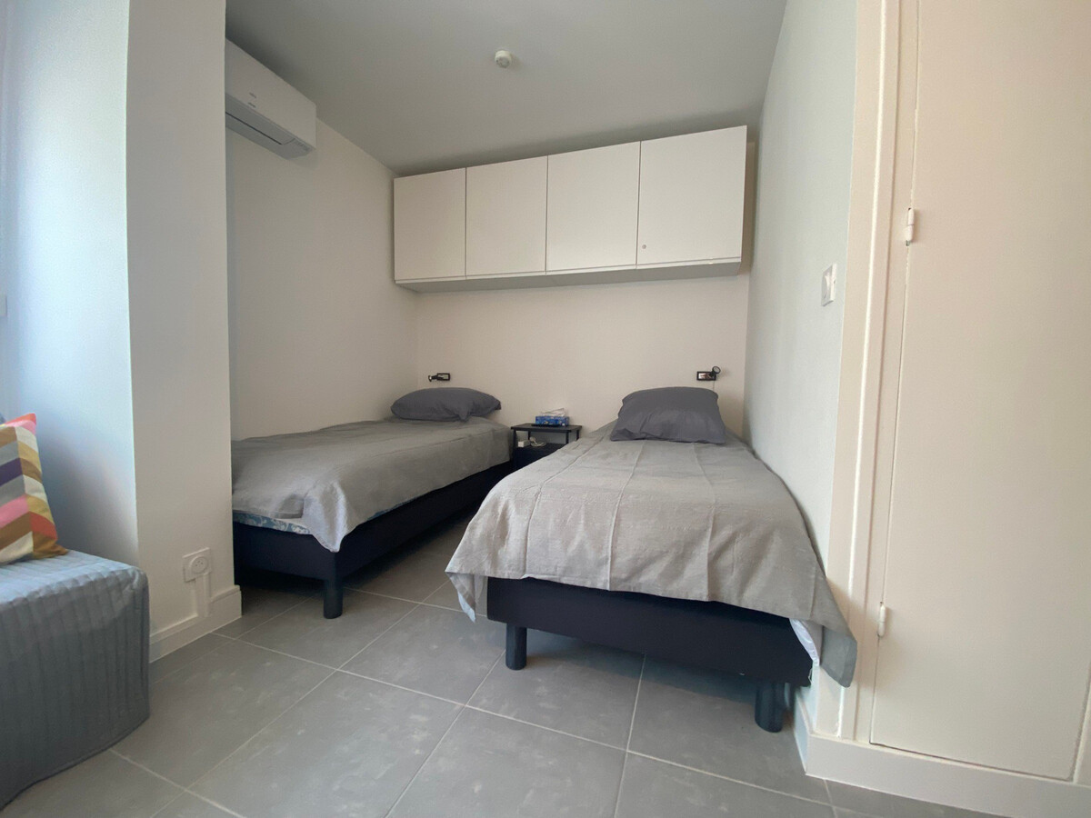 Appartement 20 m² balcon, 5 min des Thermes - Photo 7