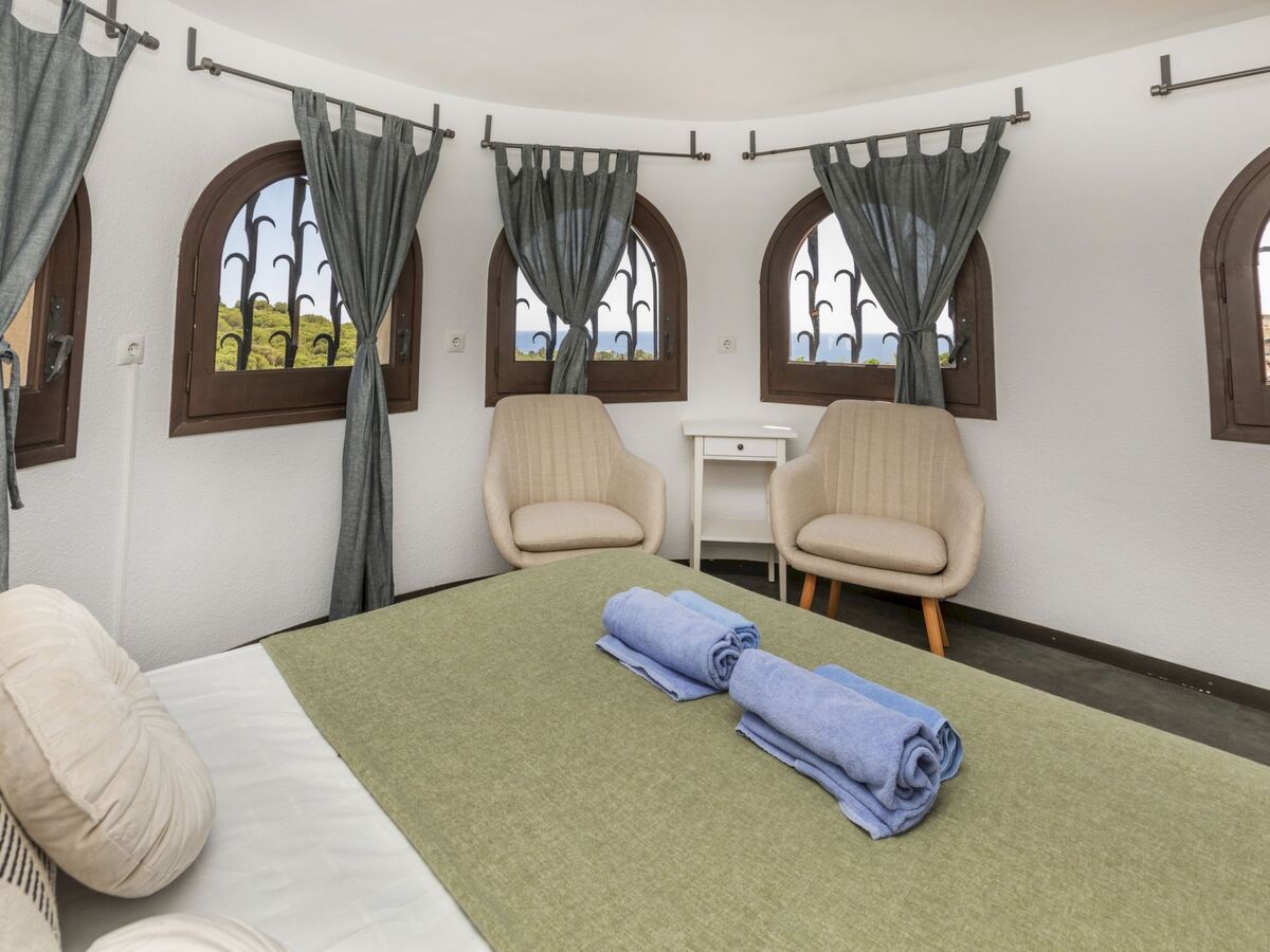 Castellet, gîte 8 chambres piscine à Lloret de Mar - Photo 16