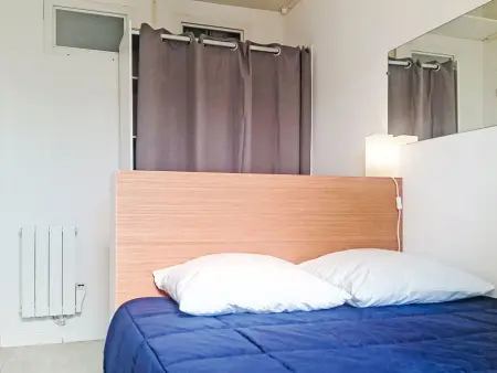 Appartement rénové aux Sablettes, vue mer, garage : photo 11