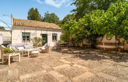 Maison 16 personnes à Baeza - Photo 1