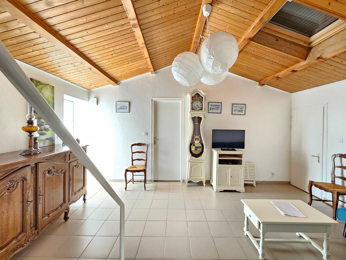 Maison rénovée 6 pers, 300 m du centre, plage à 2,5 km - Photo 4