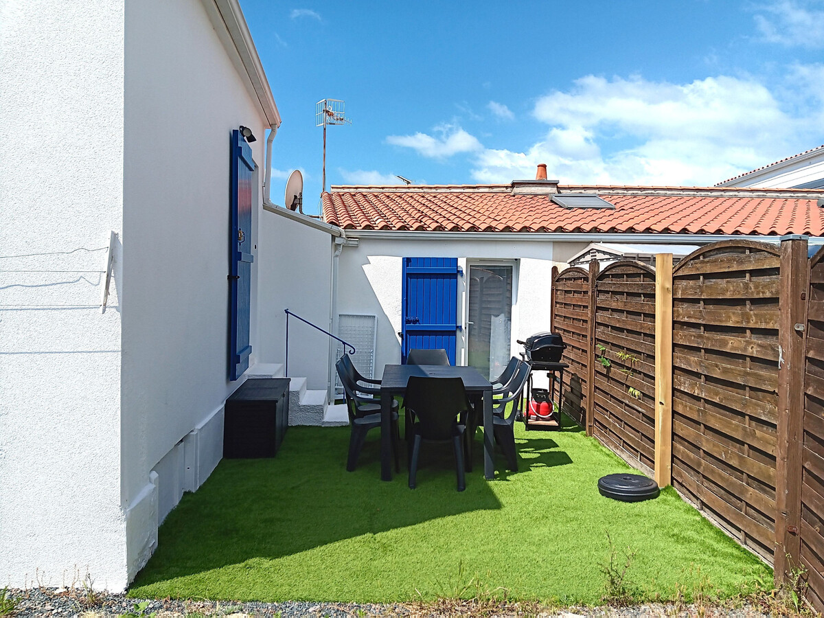Maison rénovée 6 pers, 300 m du centre, plage à 2,5 km - Photo 15
