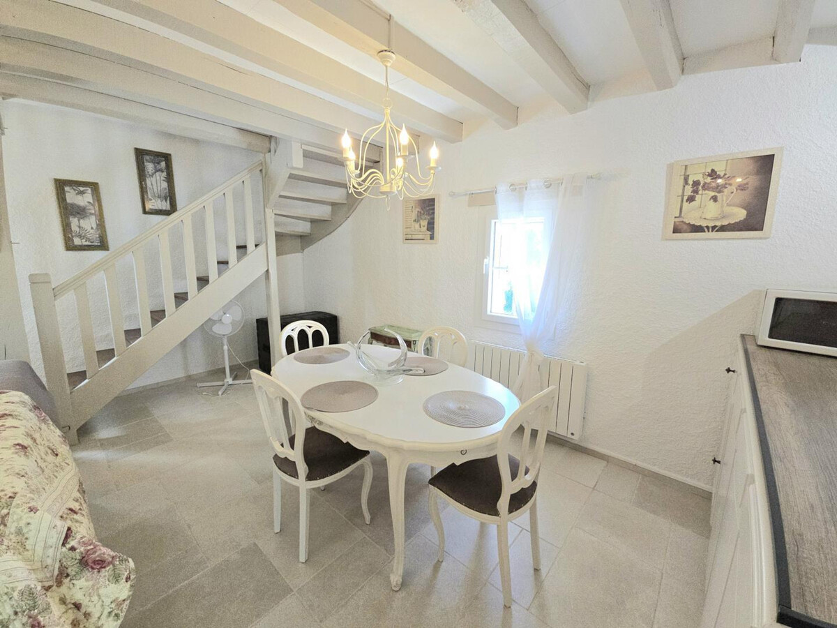 Gîte 2 pers. avec piscine partagée à Ginestet - Photo 6