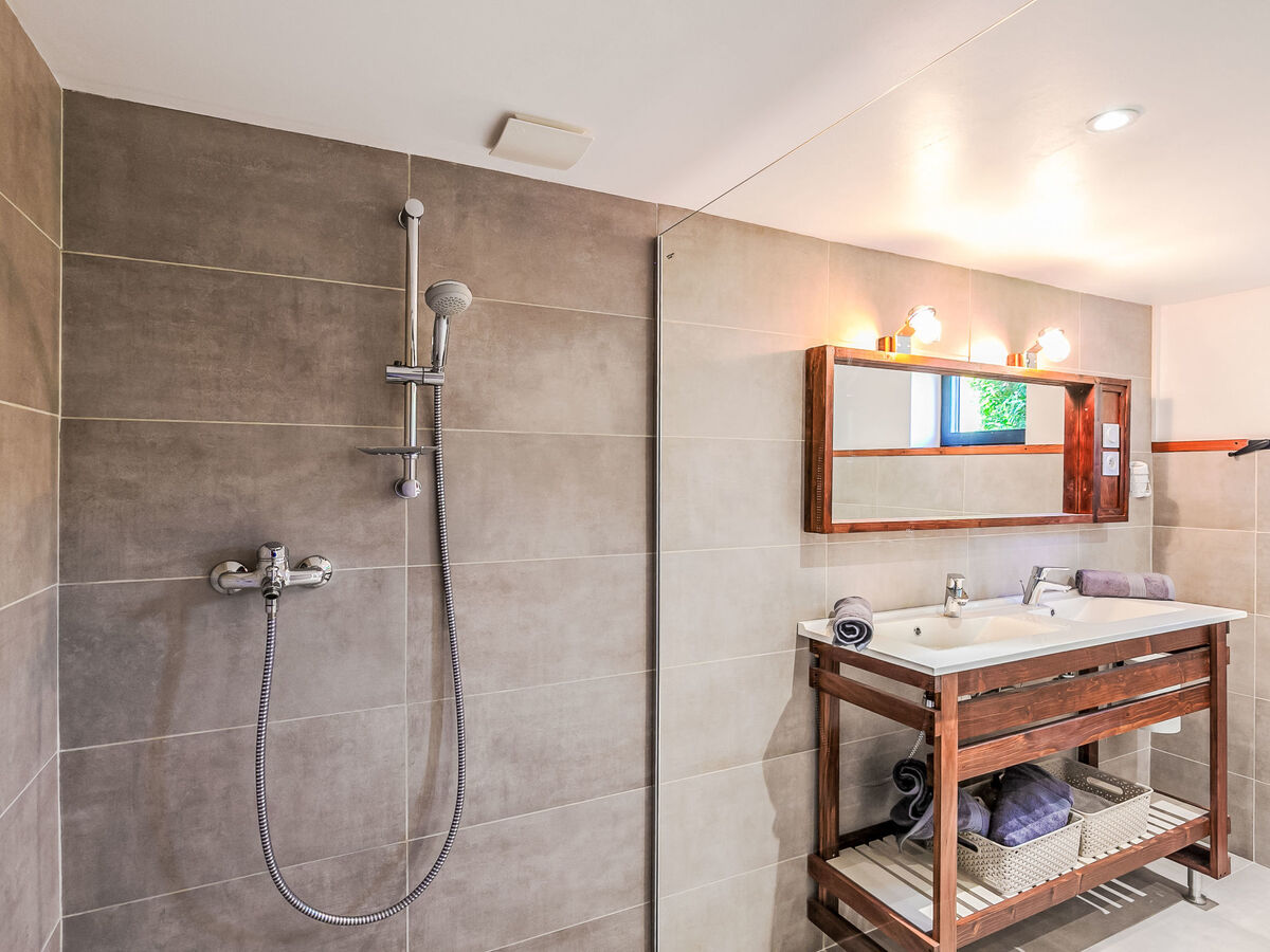 Le Préau – Maison moderne 750 m de la mer - Photo 24