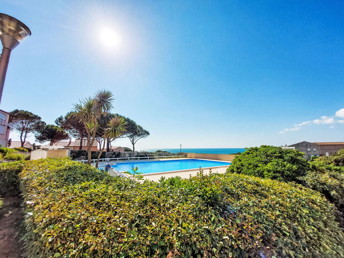 Appartement Les Hauts d'Azur – vue mer et piscine, balcon sud - Photo 5