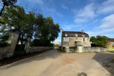 La Simone, maison 9 pers. en Bourgogne avec jardin : photo 4
