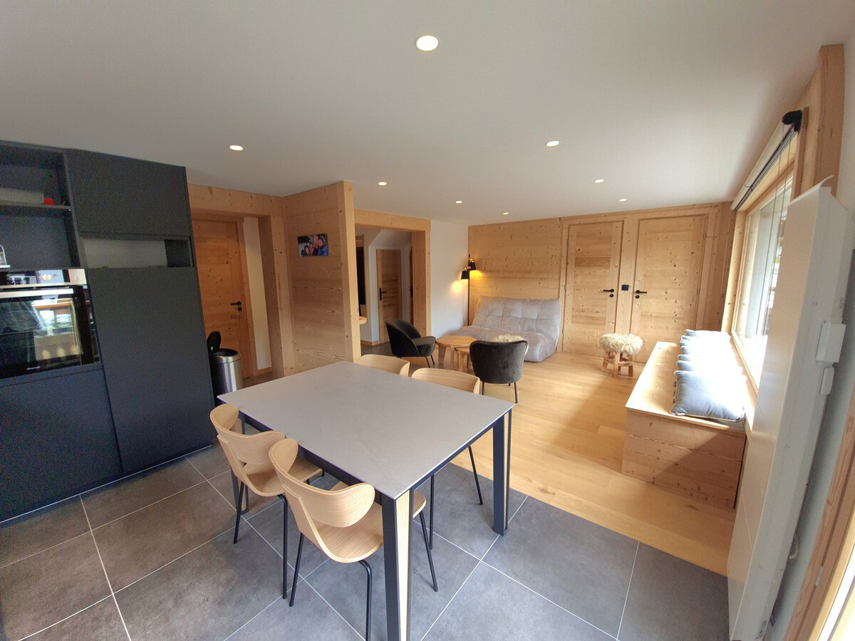 Appart T3 La Clusaz, balcon orientation Sud, parking - Photo 2