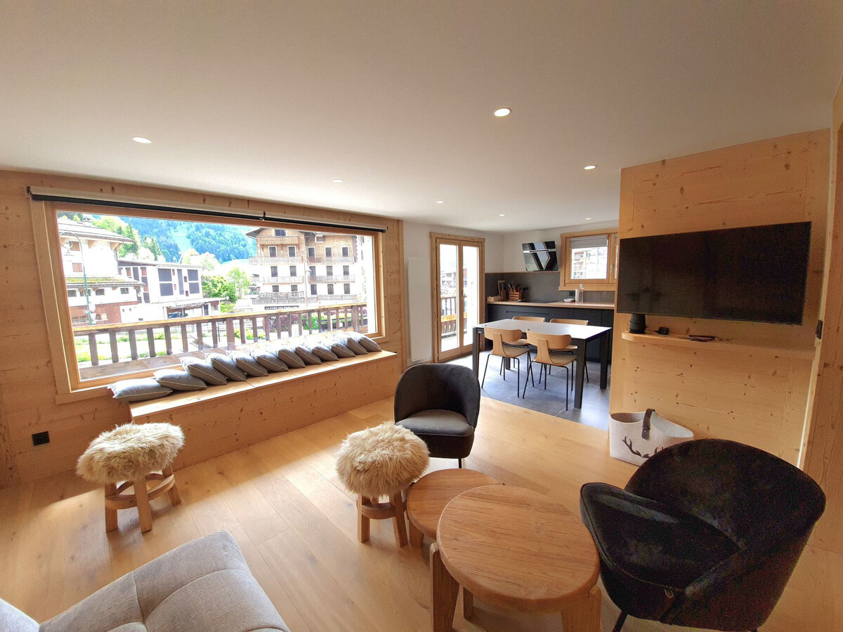 Appart T3 La Clusaz, balcon orientation Sud, parking - Photo 5