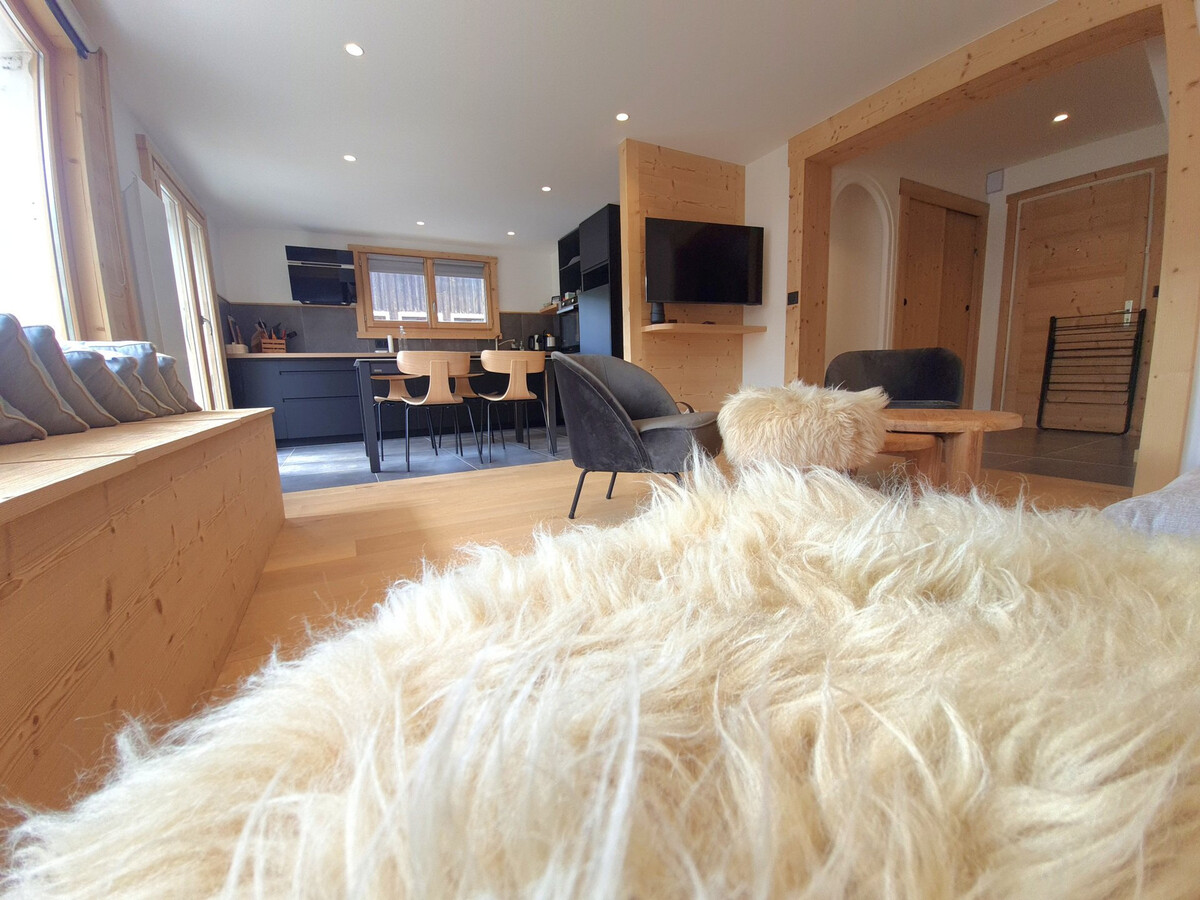 Appart T3 La Clusaz, balcon orientation Sud, parking - Photo 6