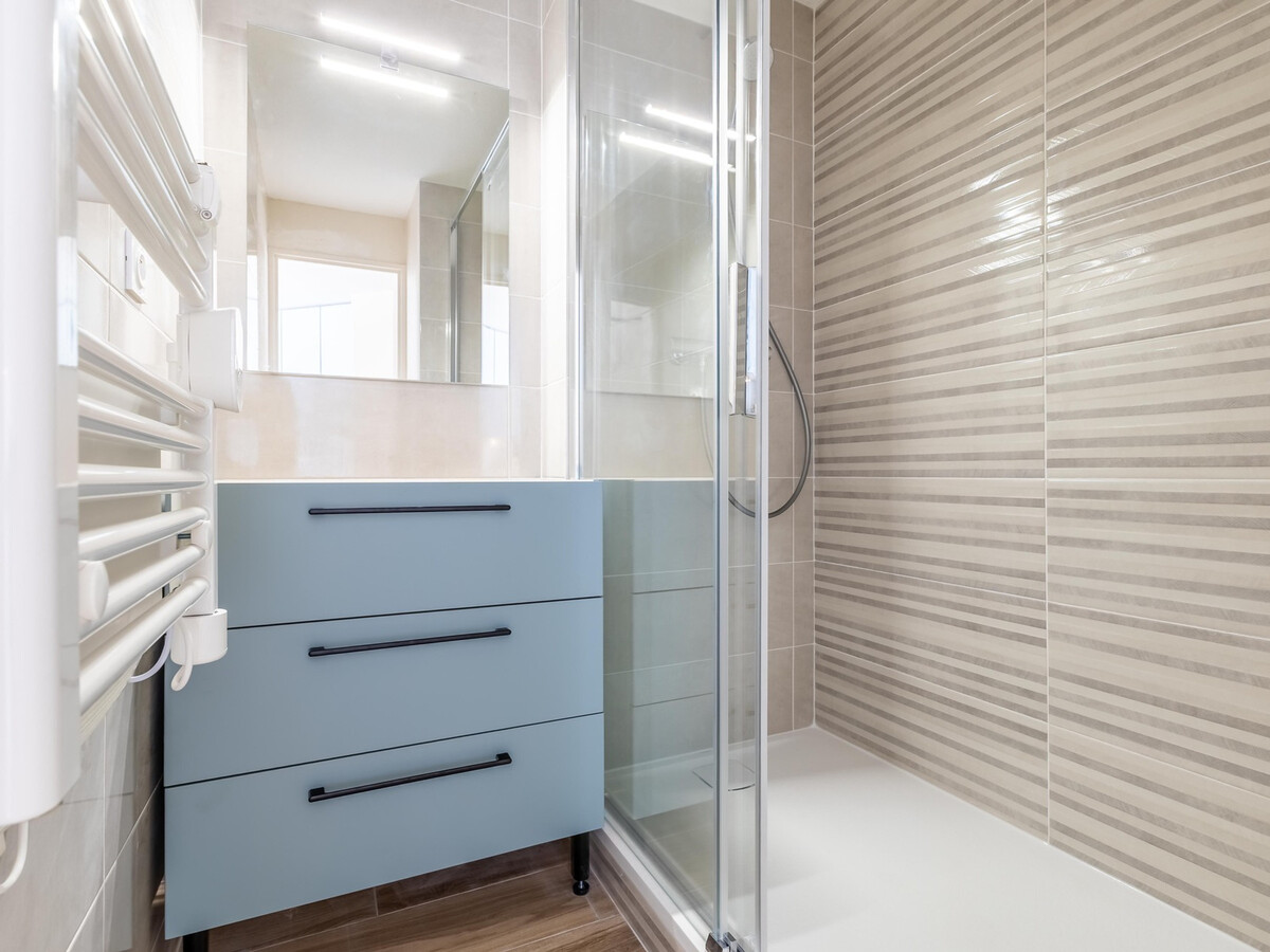 Appartement T2 rénové, accès direct plage à Sète - Photo 9
