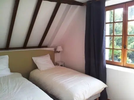 Gîte La Grange d'Aigrepont – 12 pers., vue sur Moulins : photo 5