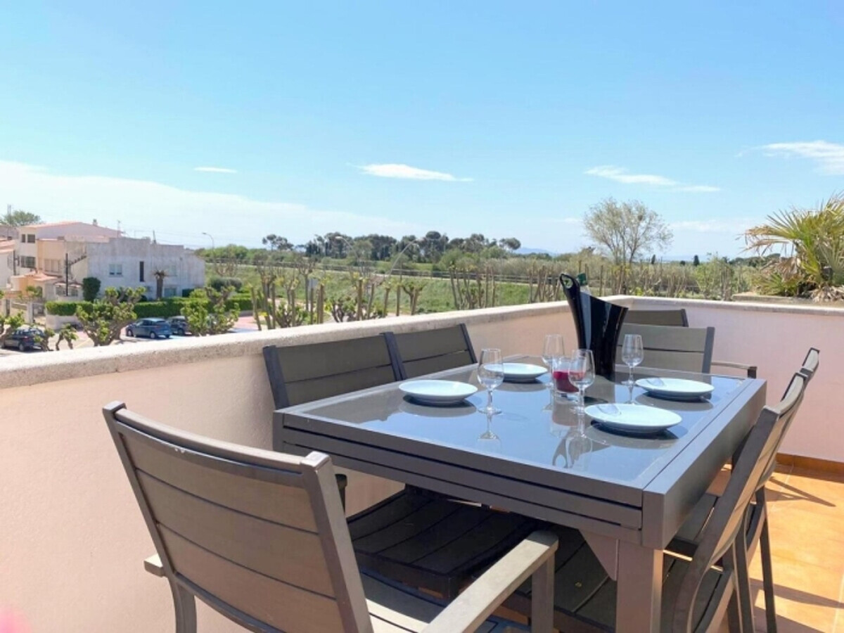 Appartement 2 chambres centre Empuriabrava, 300m plage - Photo 1
