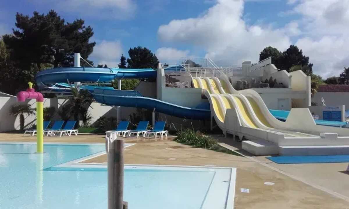 Bungalow 8 pers. avec piscine et terrasse à Saint-Jean-de-Monts - Photo 20