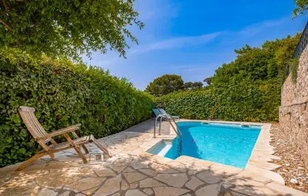 Maison 5 chambres avec piscine et vue mer à Eze : photo 8