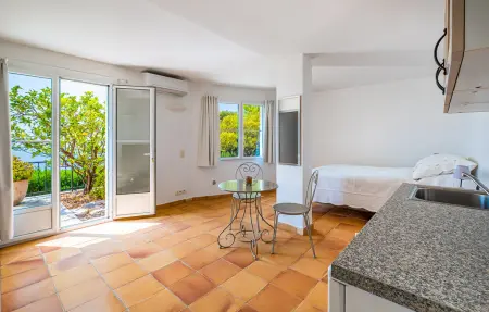 Maison 5 chambres avec piscine et vue mer à Eze : photo 20