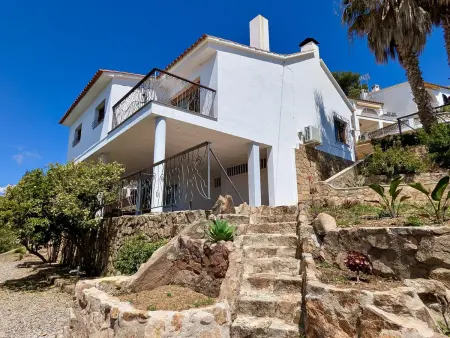 Maison spacieuse à Tossa de Mar, idéal pour familles - Photo 1