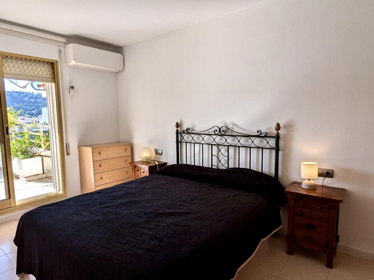 Appartement 6 pers., 3 chambres, terrasse vue village à Tossa de Mar - Photo 12