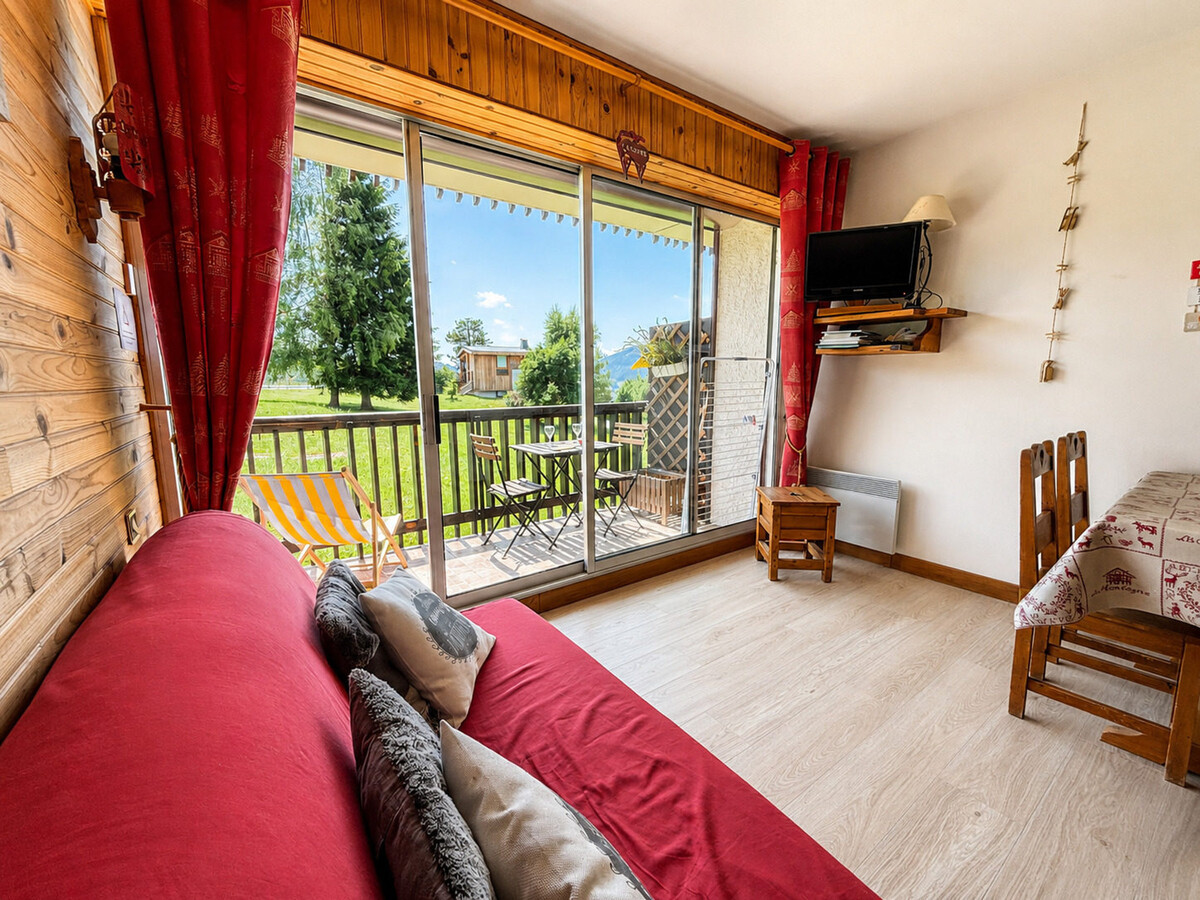 Studio cabine skis aux pieds avec vue Mont Charvin - Photo 6
