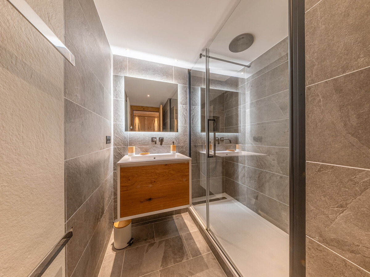 Penthouse duplex 120m² avec spa et 2 parkings à Val-d'Isère - Photo 9