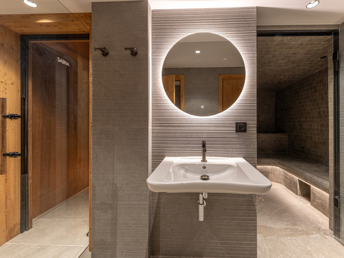 Penthouse duplex 120m² avec spa et 2 parkings à Val-d'Isère - Photo 22
