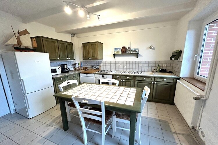 Maison bretonne 3 chambres, jardin clos à 1,5 km de la plage - Photo 5