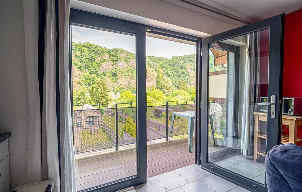 Appartement vue Meuse à Chooz, 2 chambres - Photo 8